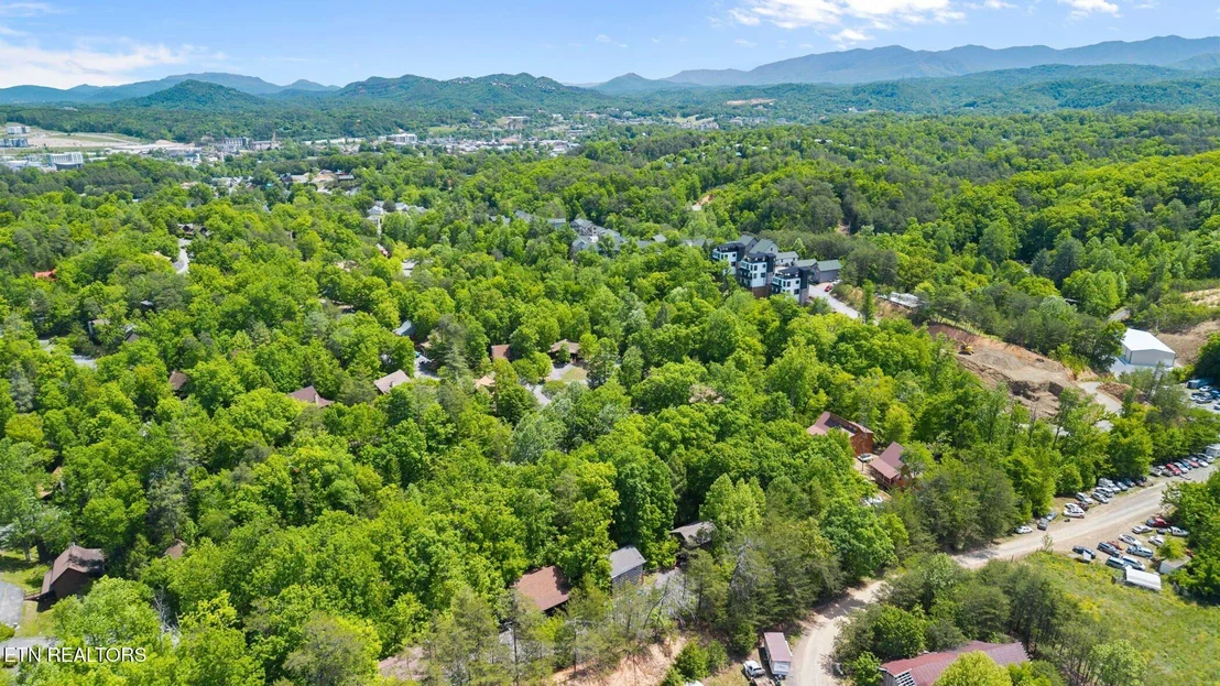Photo of 746 Nighthawk Way