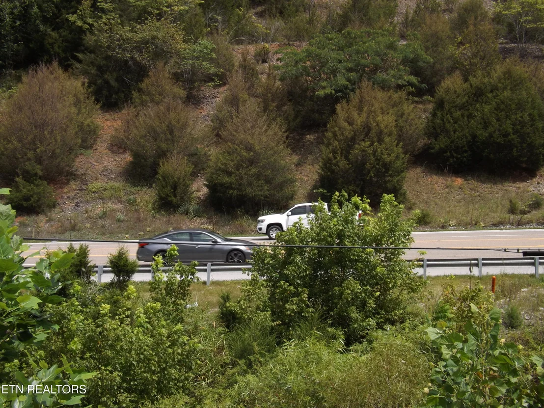Photo of 5075 E Highway 25E