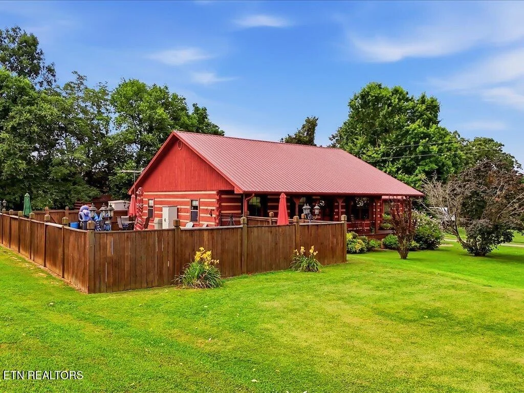 Photo of 855 Chestnut Grove Circle