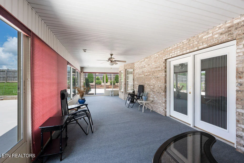 Photo of 674 Southview Circle