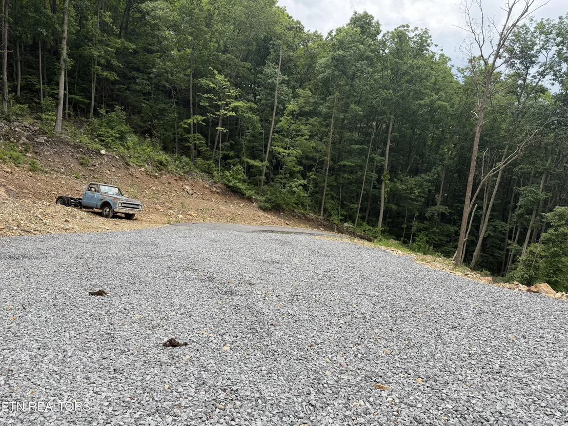 Photo of 1038 Clingmans View
