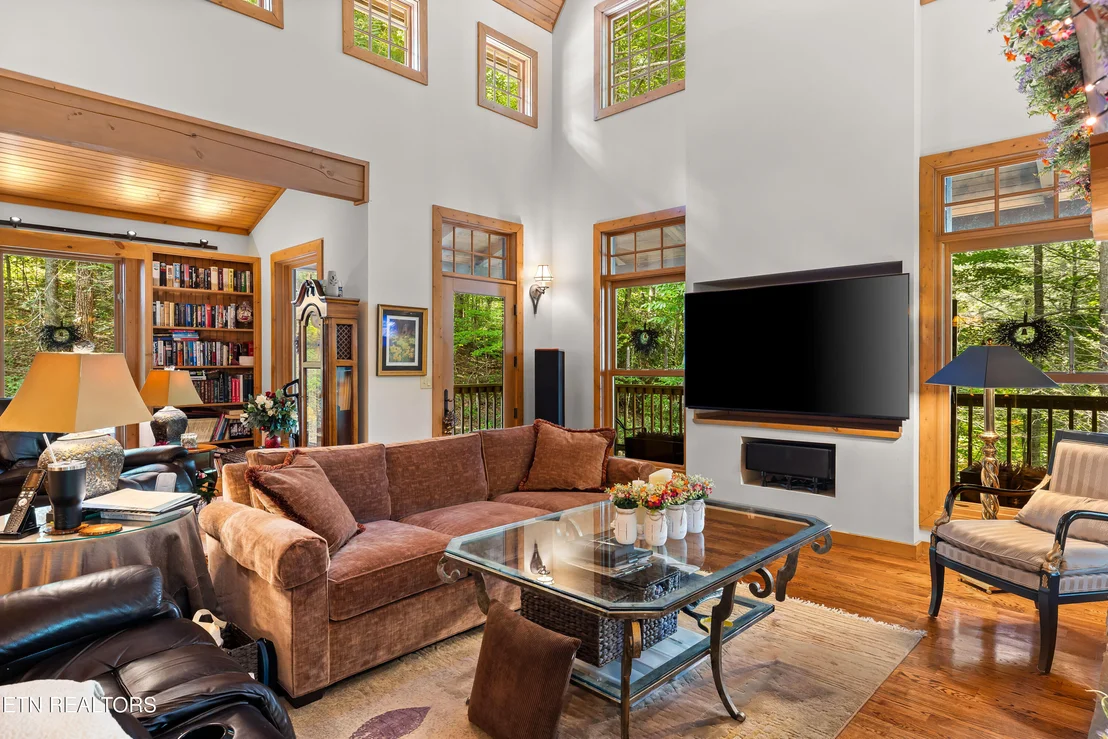 Photo of 112 Sunshine Way