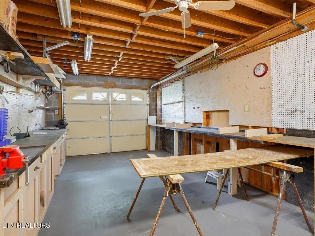 Photo of 311 Alberts Cove