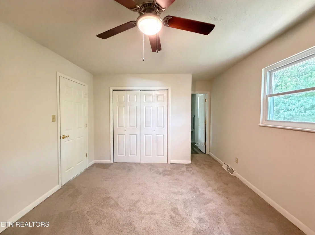 Photo of 819 Scenic Circle