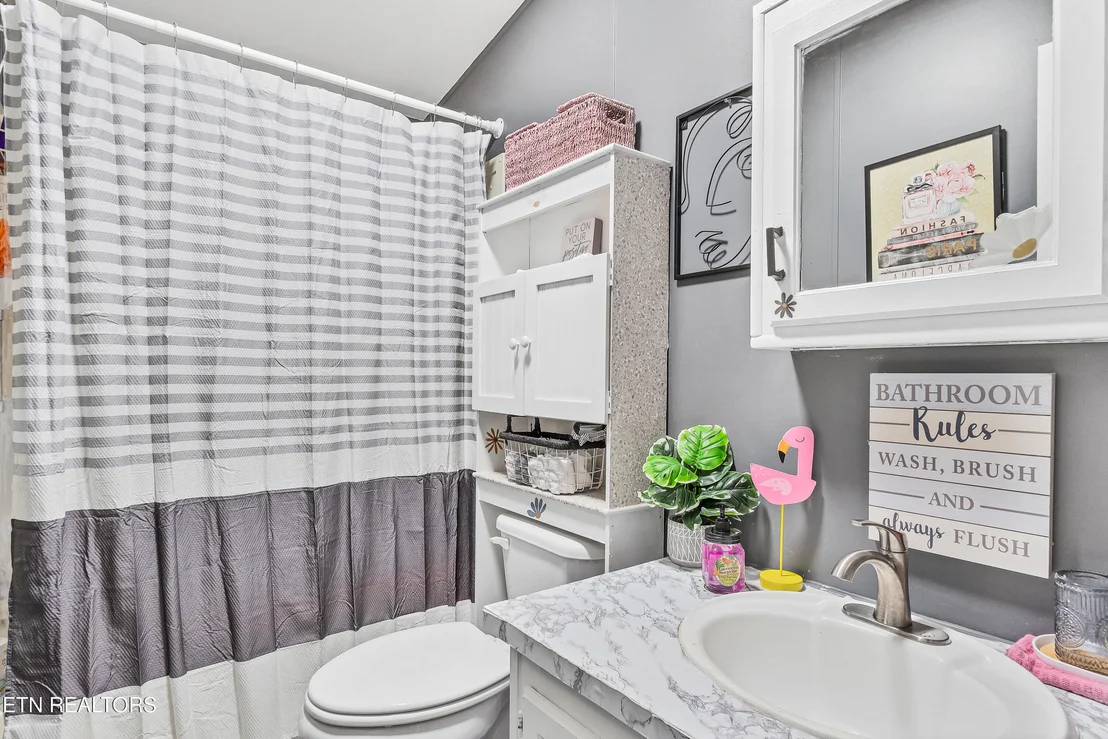 Photo of 419 Mountain Thrush Drive
