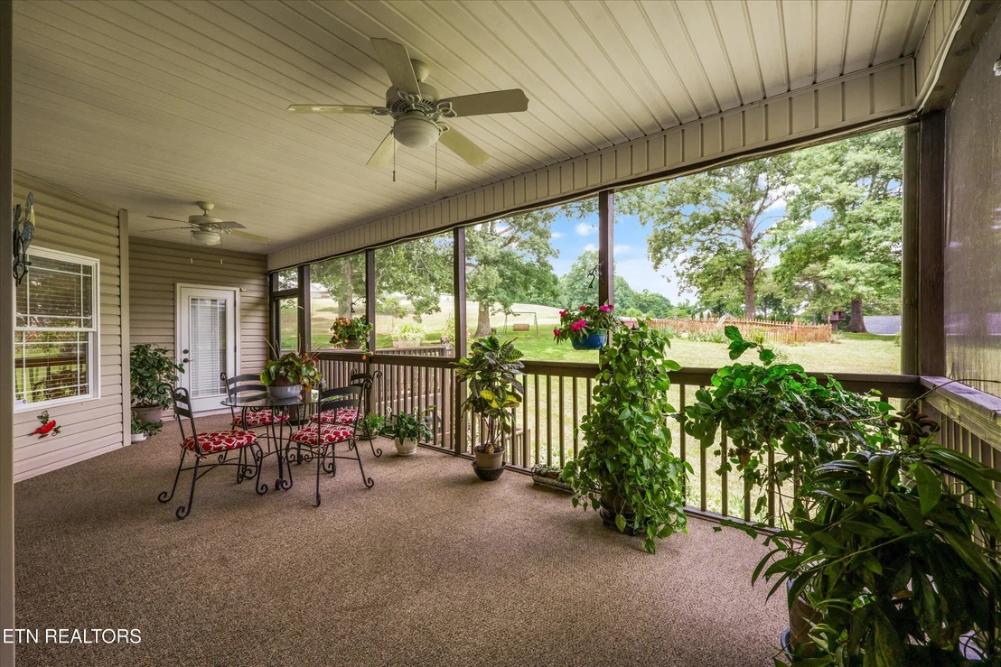 Photo of 1697 Davis Ferry Rd