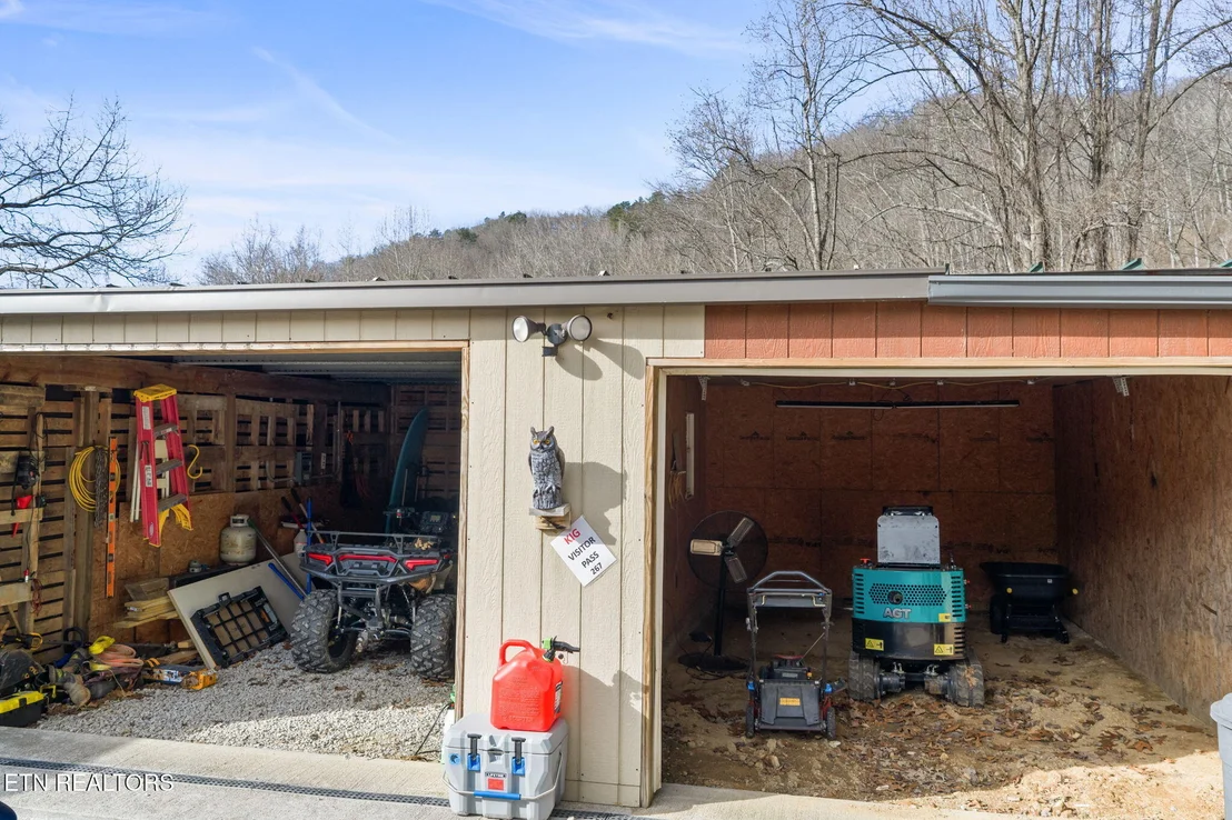 Photo of 425 Bazel Rd