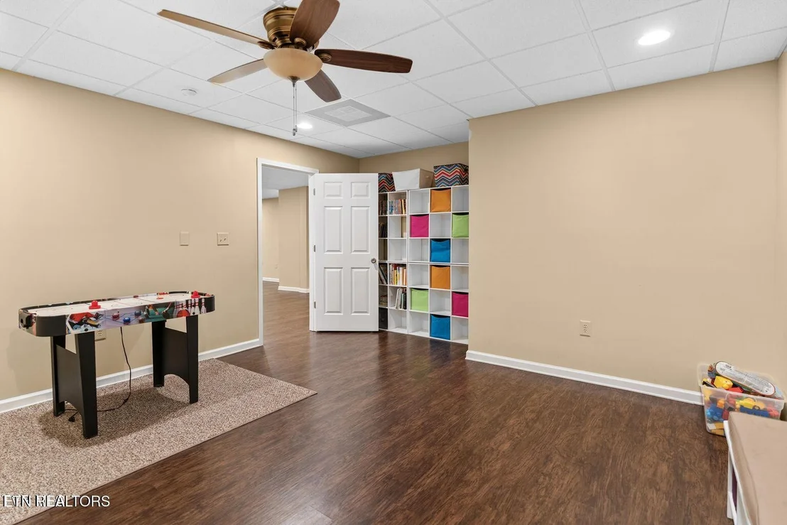 Photo of 165 Fairway Drive