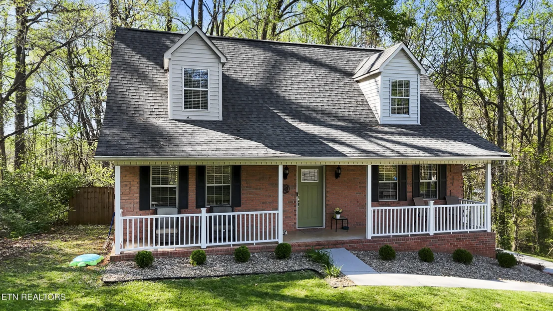 Photo of 1065 Briar Court