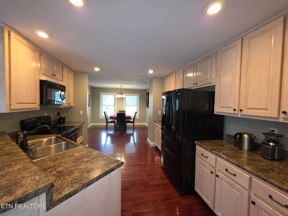 Photo of 140 LANCASTER St