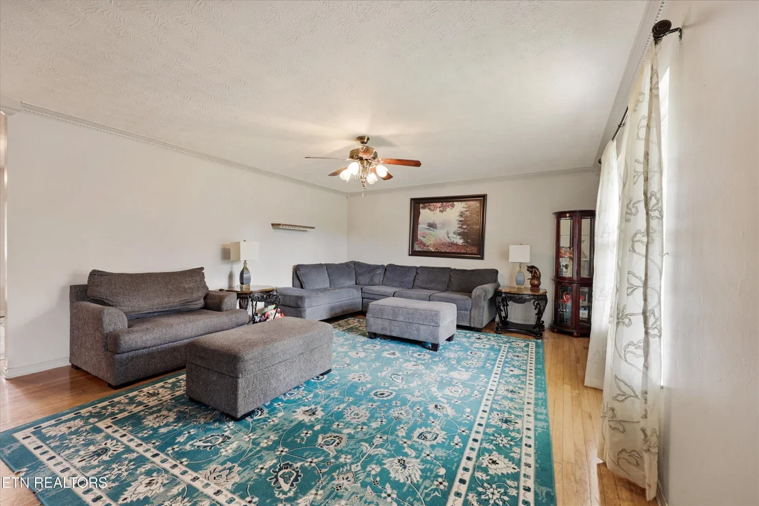 Photo of 354 Apple Valley Rd
