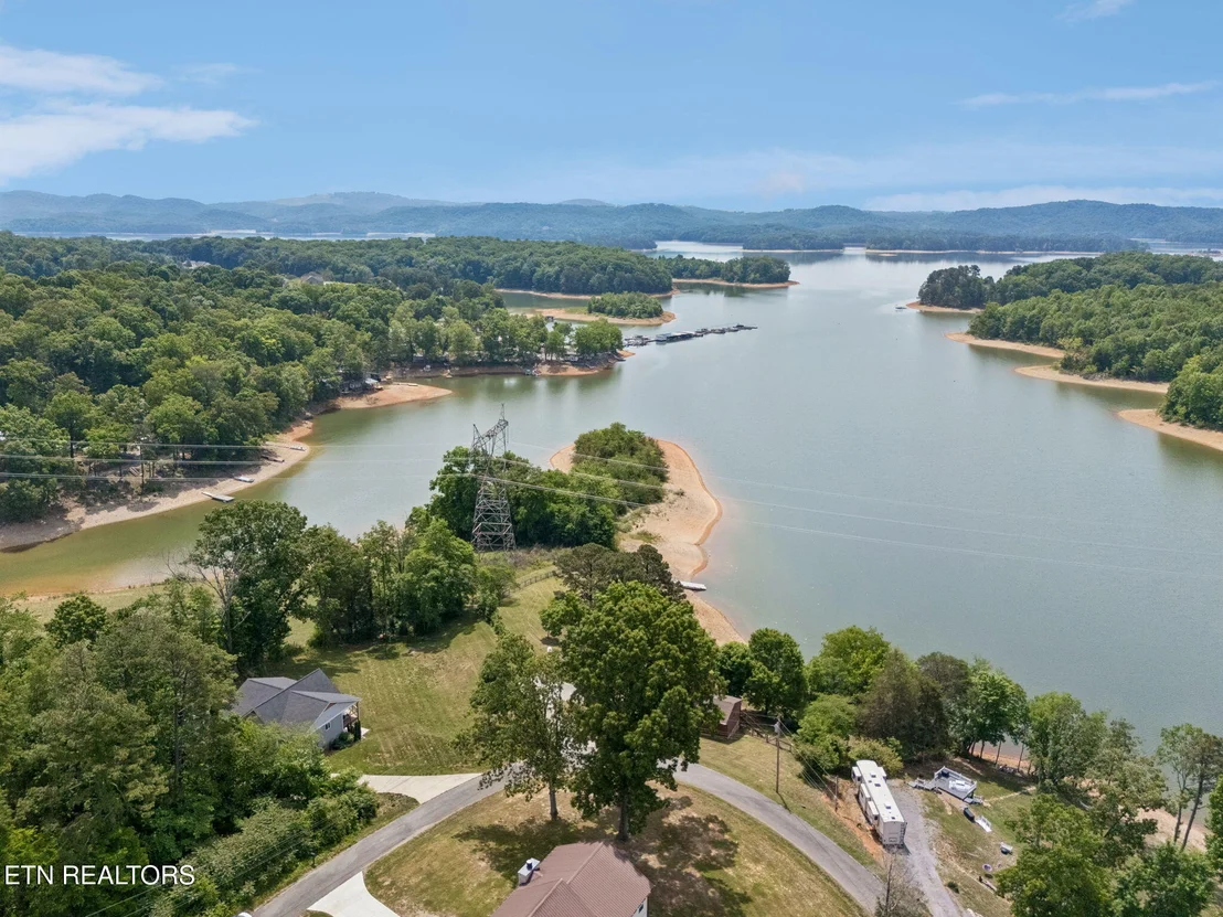 Photo of 408 Ernie Roberts Rd