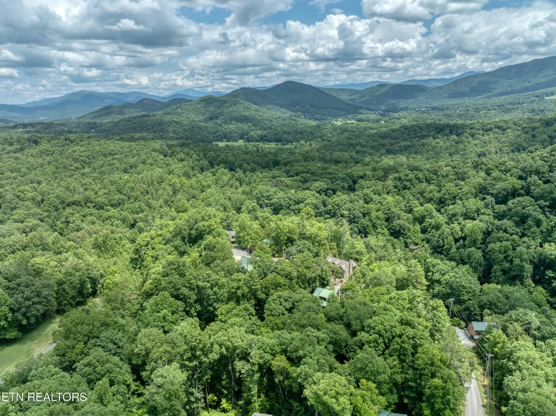 Photo of 374 Laurel Rd