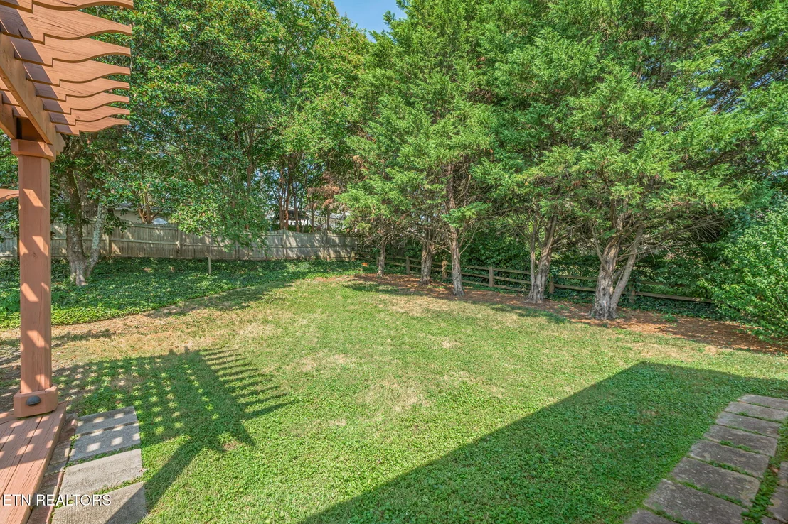 Photo of 220 Sutton Lane