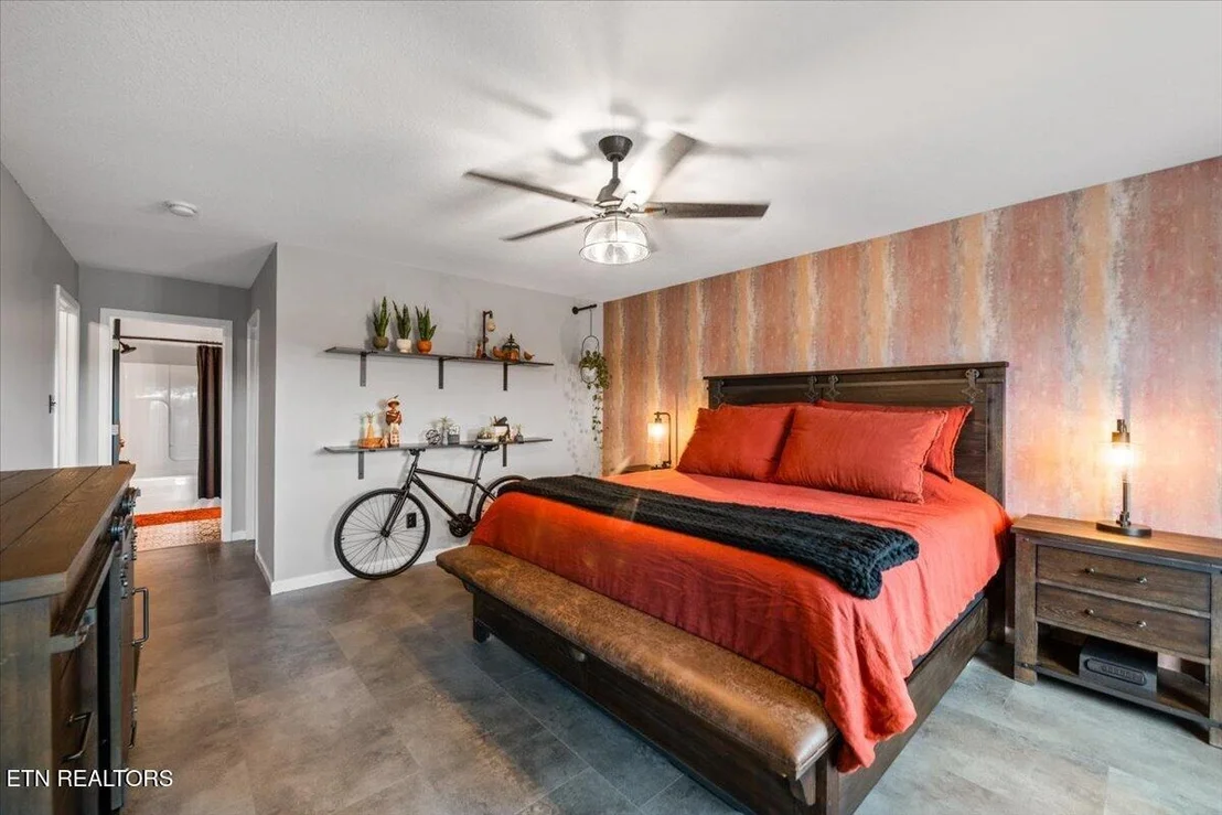 Photo of 6101 Starflower Lane