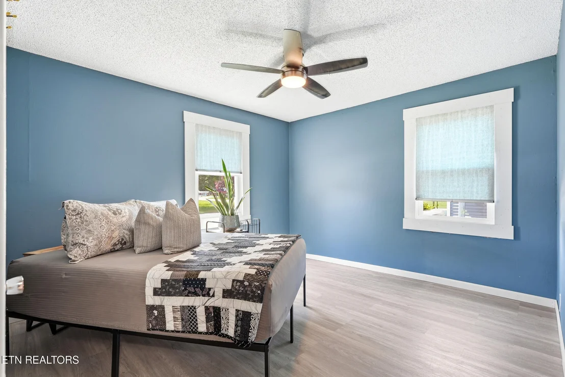 Photo of 1128 Huffland Drive