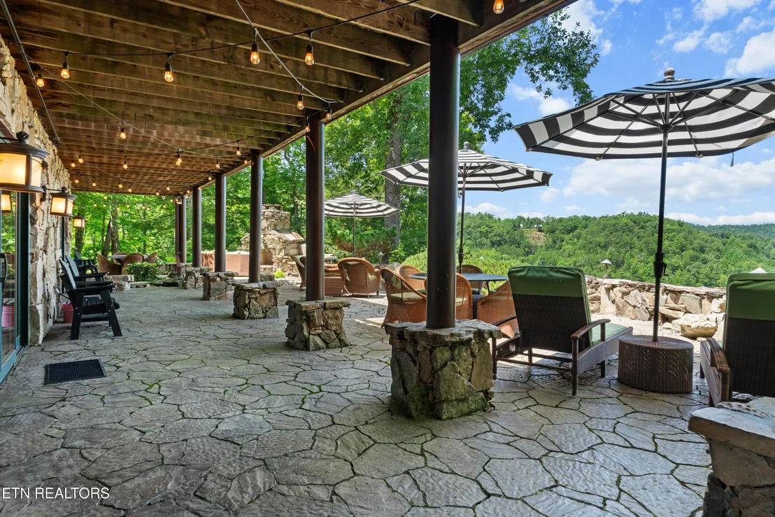 Photo of 524 Laurel Rd