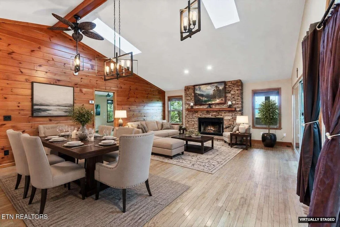Photo of 620 Hawk View Drive