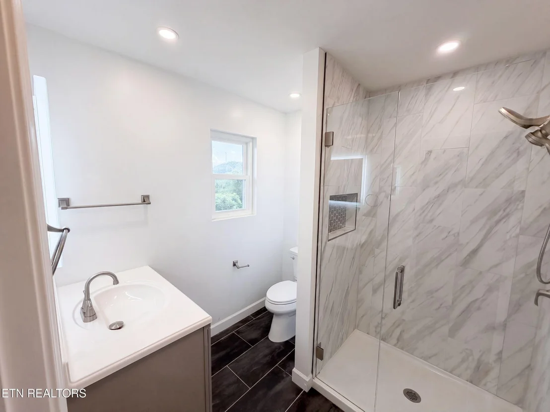 Photo of 302 Sunset Lane