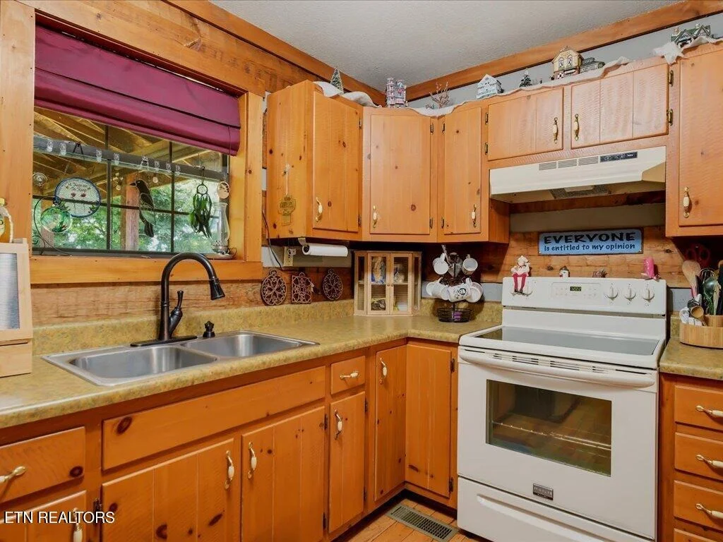 Photo of 855 Chestnut Grove Circle