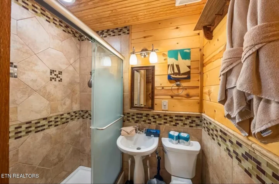 Photo of 517 Hideaway Ridge Circle
