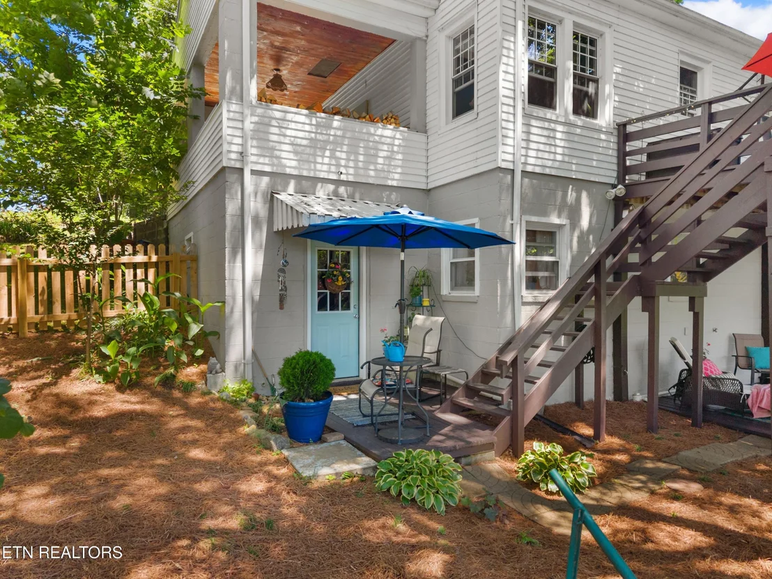 Photo of 218 Circle Drive