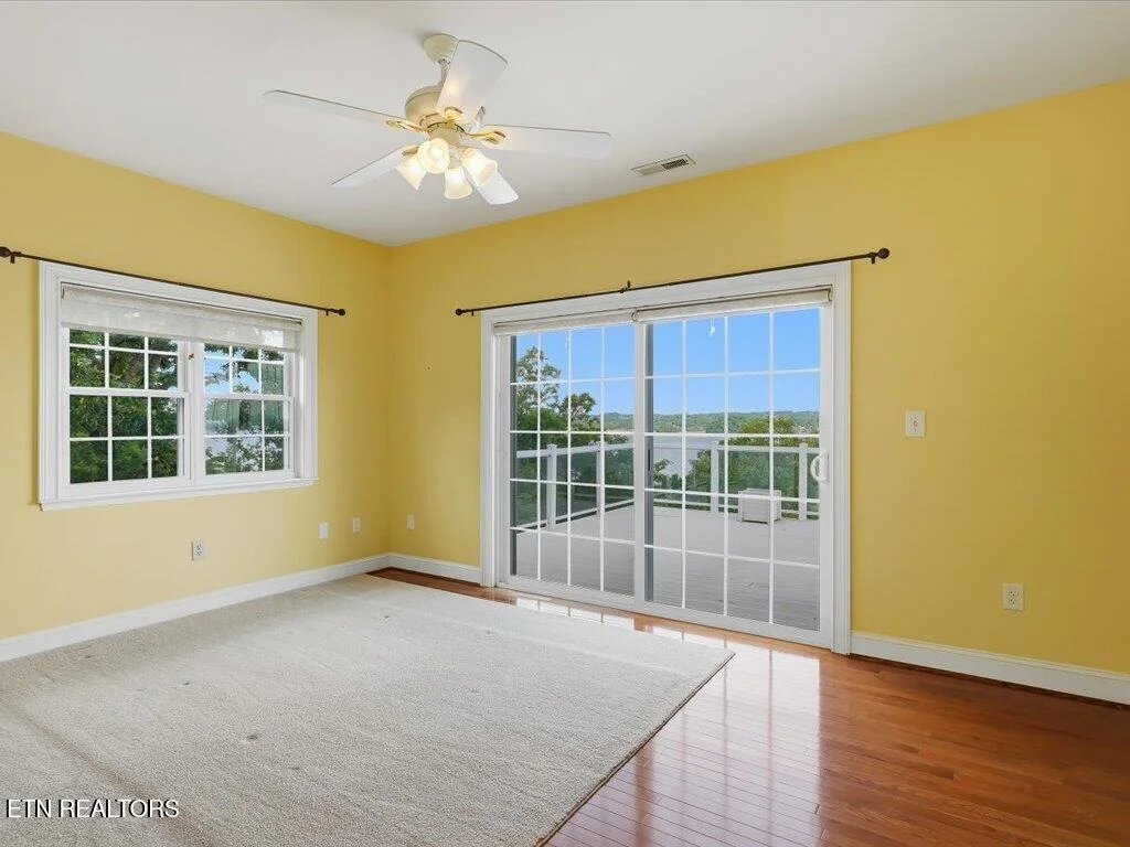 Photo of 311 Alberts Cove