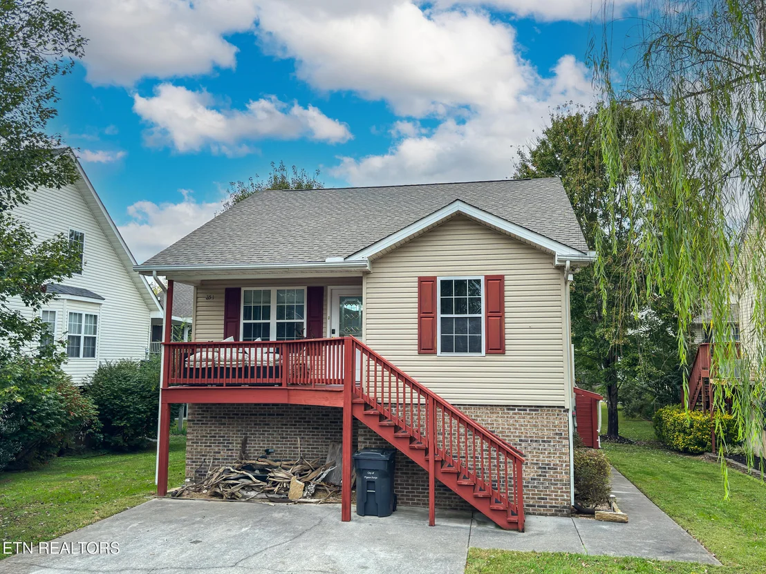 Photo of 851 Plantation Drive