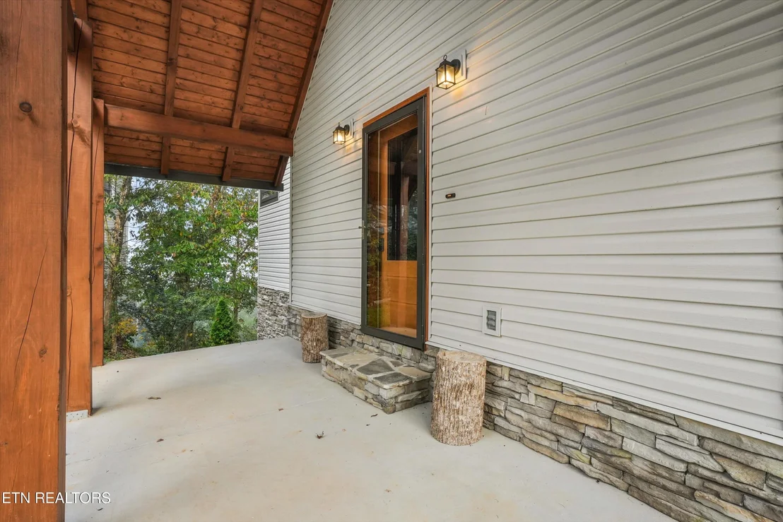 Photo of 134 Fairway Circle