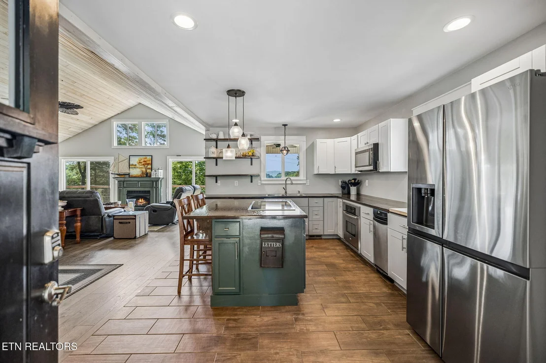 Photo of 408 Ernie Roberts Rd