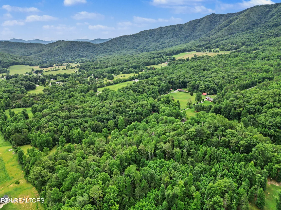 Photo of 1006 Dry Valley Rd