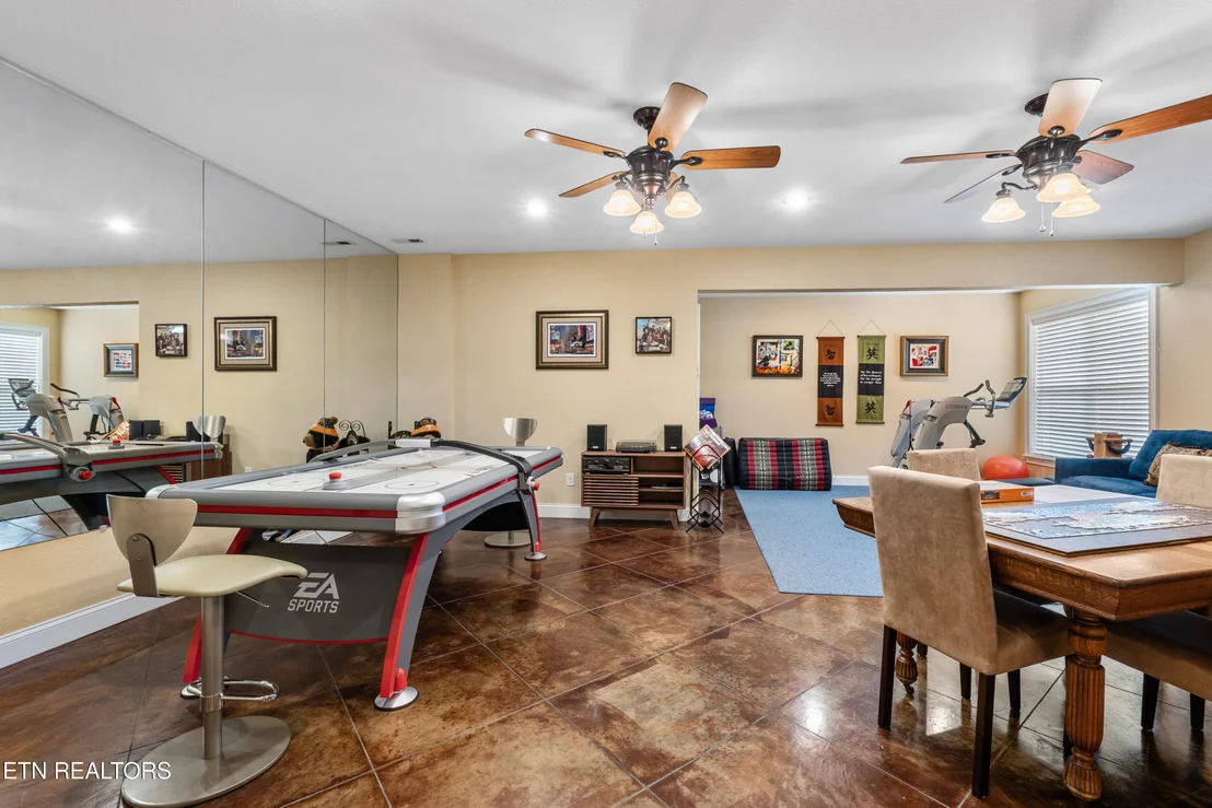 Photo of 106 Sunshine Way