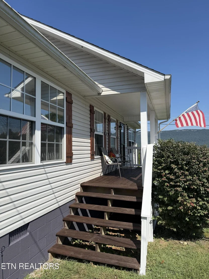 Photo of 202 Sandy Circle