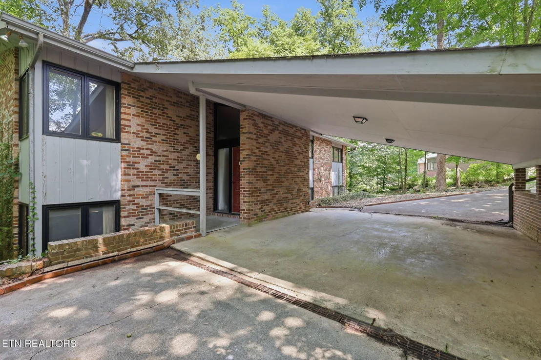 Photo of 114 Balboa Circle
