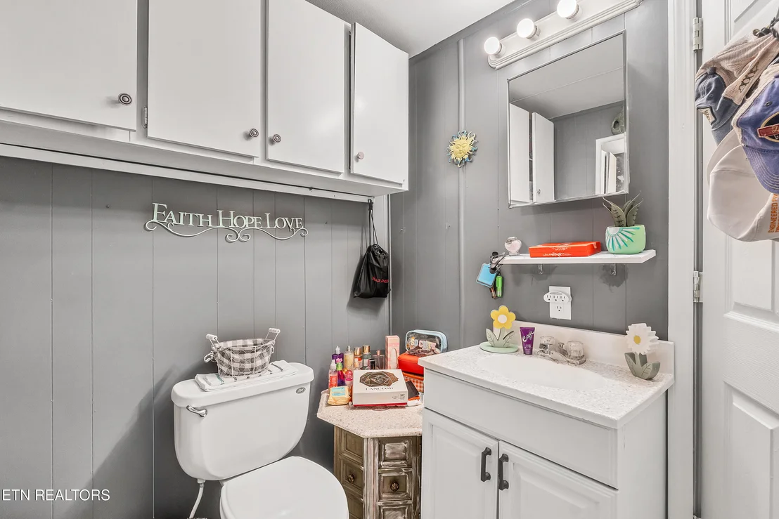 Photo of 419 Mountain Thrush Drive