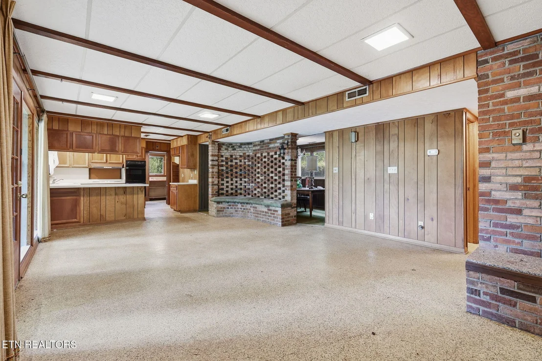 Photo of 114 Balboa Circle