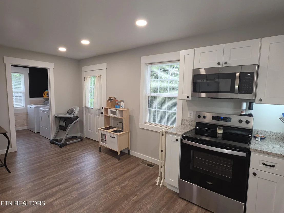 Photo of 144 Stratford Rd