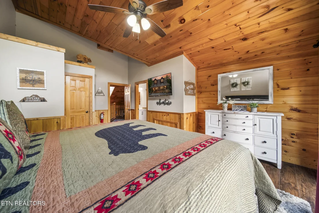Photo of 350 Big Bear Way