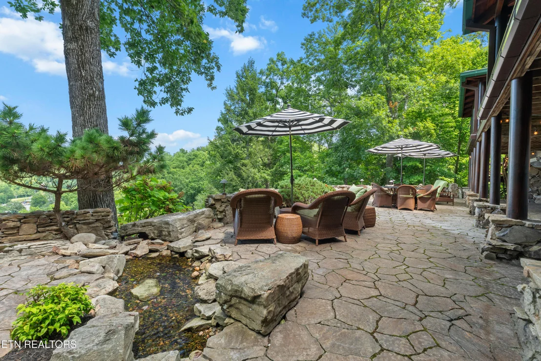 Photo of 524 Laurel Rd
