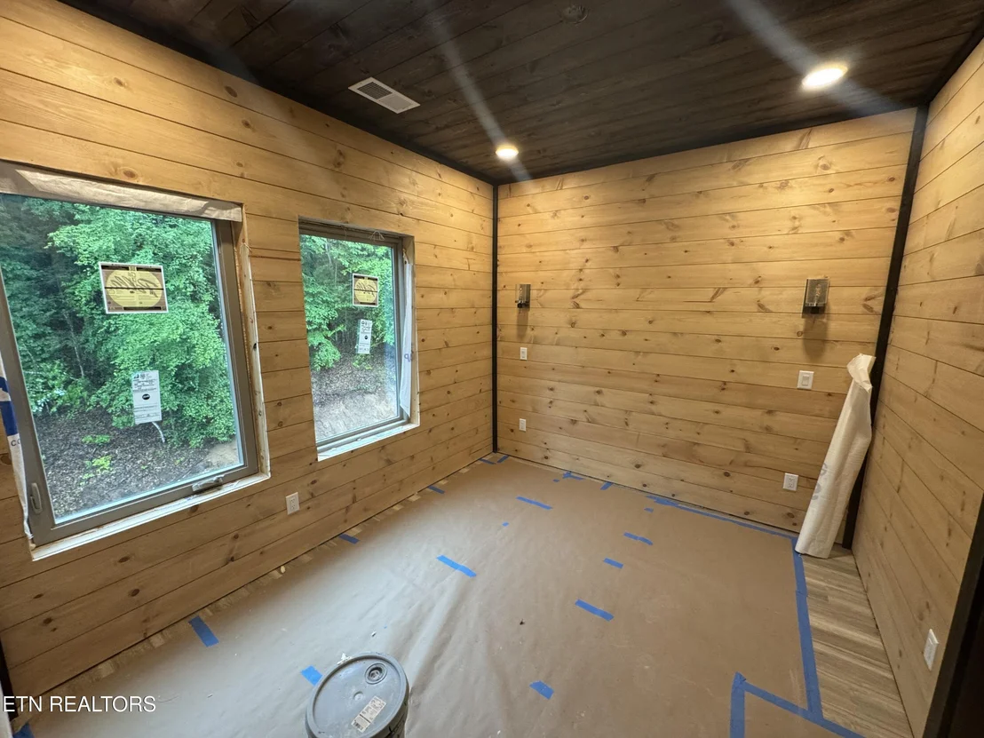 Photo of 440 Hatchet Way