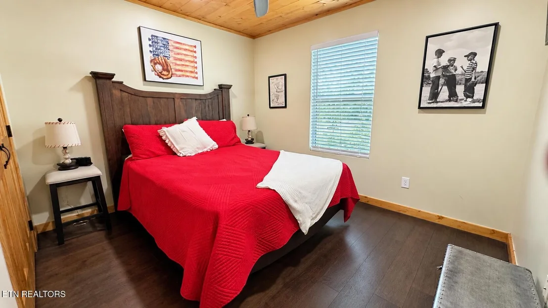 Photo of 2680 High Valley Drive