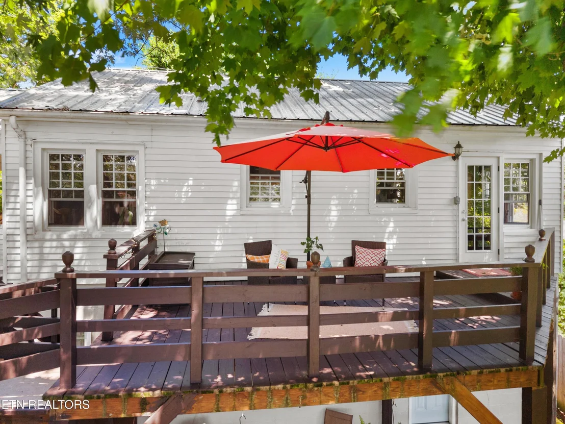 Photo of 218 Circle Drive