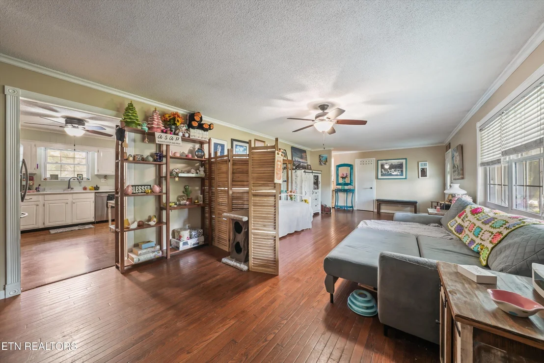Photo of 1335 Beechview Drive