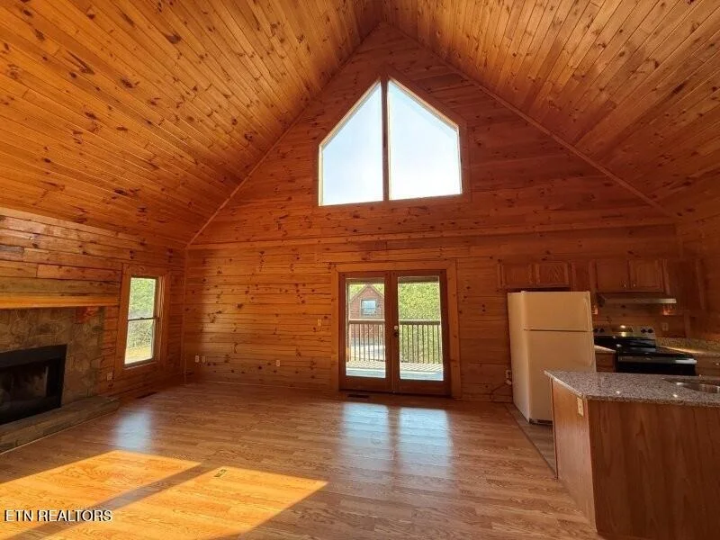 Photo of 2523 Fleming Way