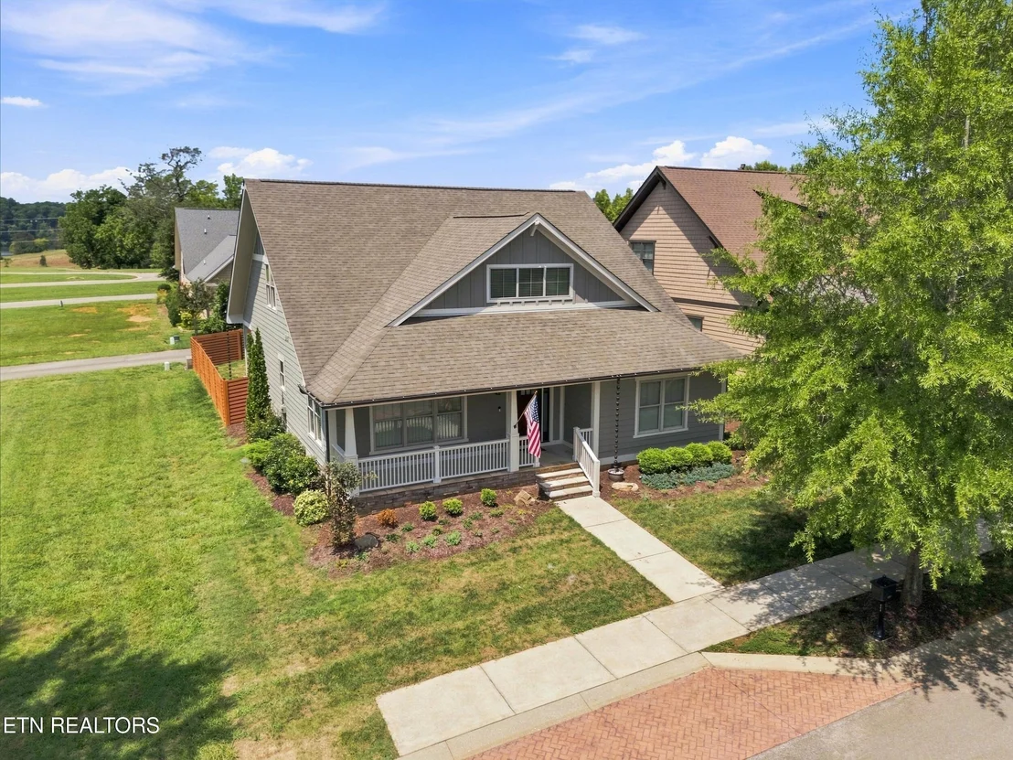 Photo of 484 Bobcat Run Drive