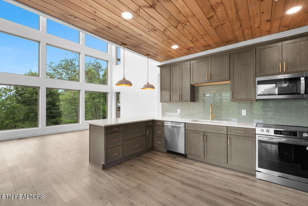 Photo of 3225 Emerald Springs Loop Rd