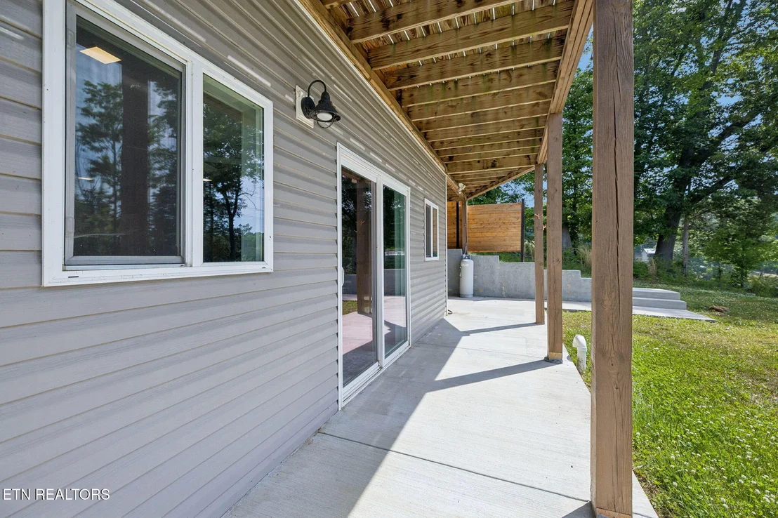 Photo of 408 Ernie Roberts Rd