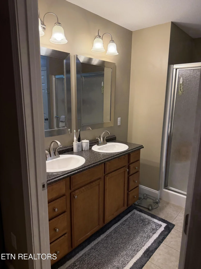 Photo of 2566 Howerton Drive