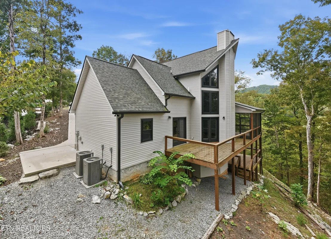 Photo of 134 Fairway Circle