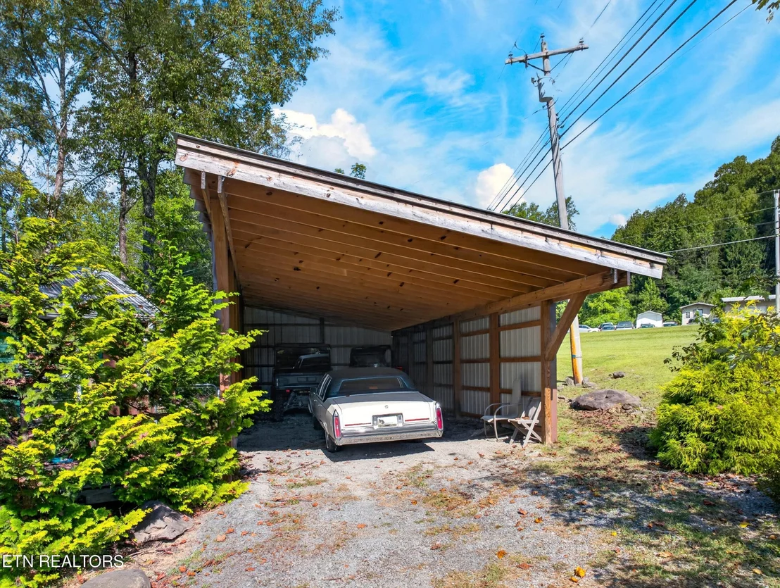 Photo of 4921 Hooper Hwy